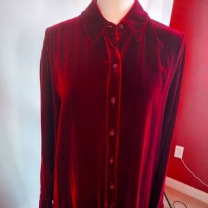 Ladies Velvet Blouse